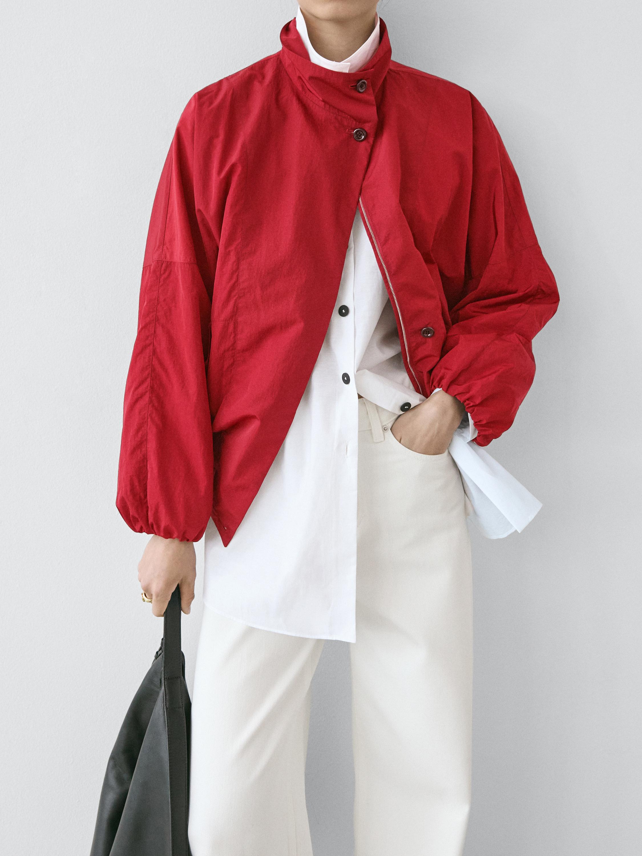 Veste bomber bouffante à col montant